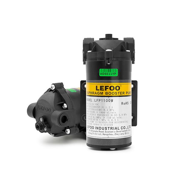 100系列隔膜增壓泵