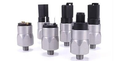 LF702、LF708、LF708A和LF727壓力開關(guān)：滿足各種工業(yè)和汽車應(yīng)用需求的理想選擇